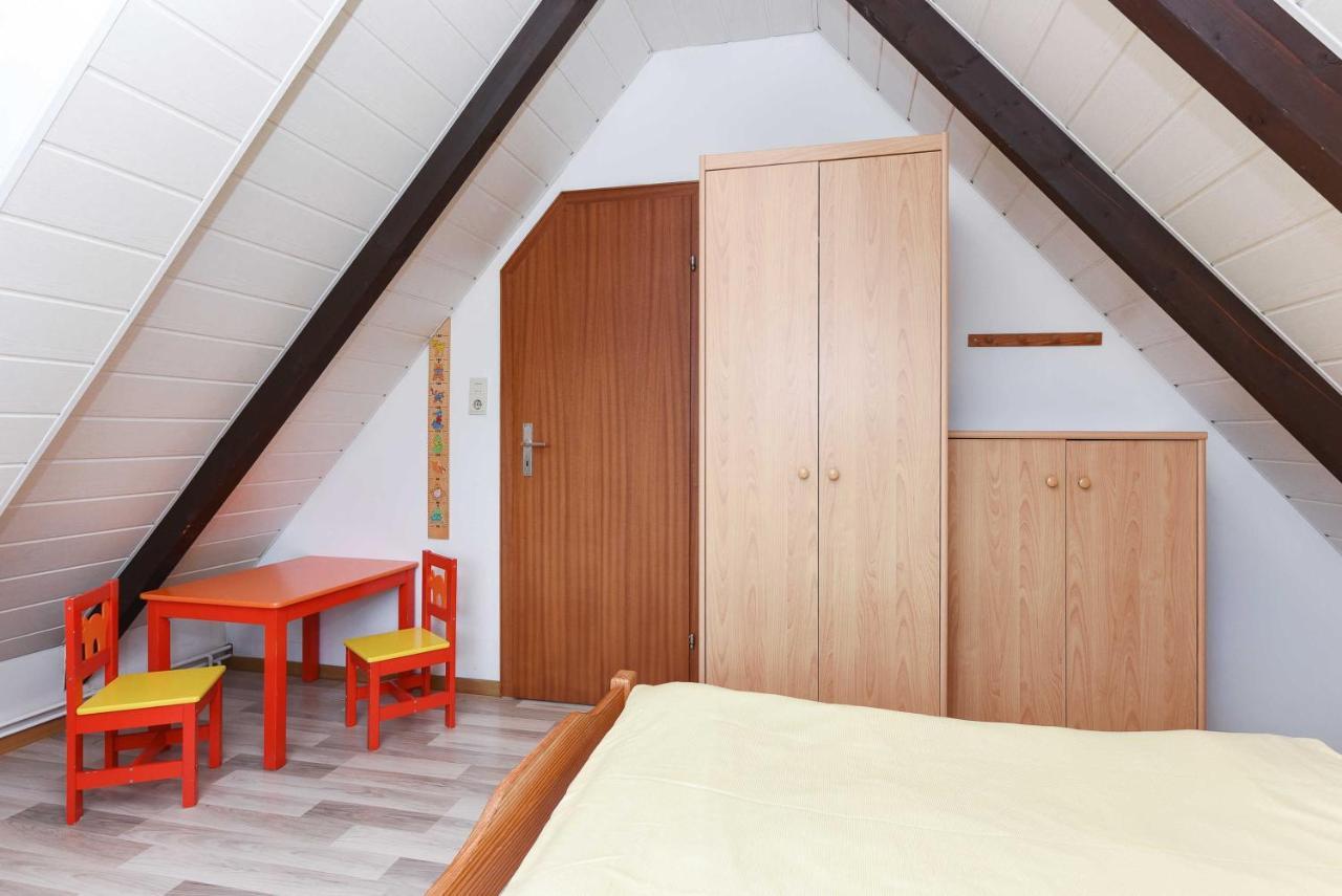 Ferienhaus Leuchtturm Бензерзил Стая снимка